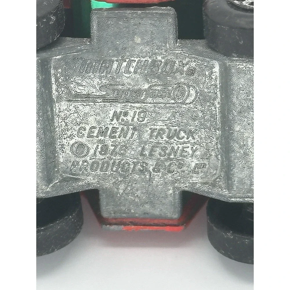 Matchbox Lesney Superfast SF19 Cement Truck- GRAY BARREL, red stripes, loose